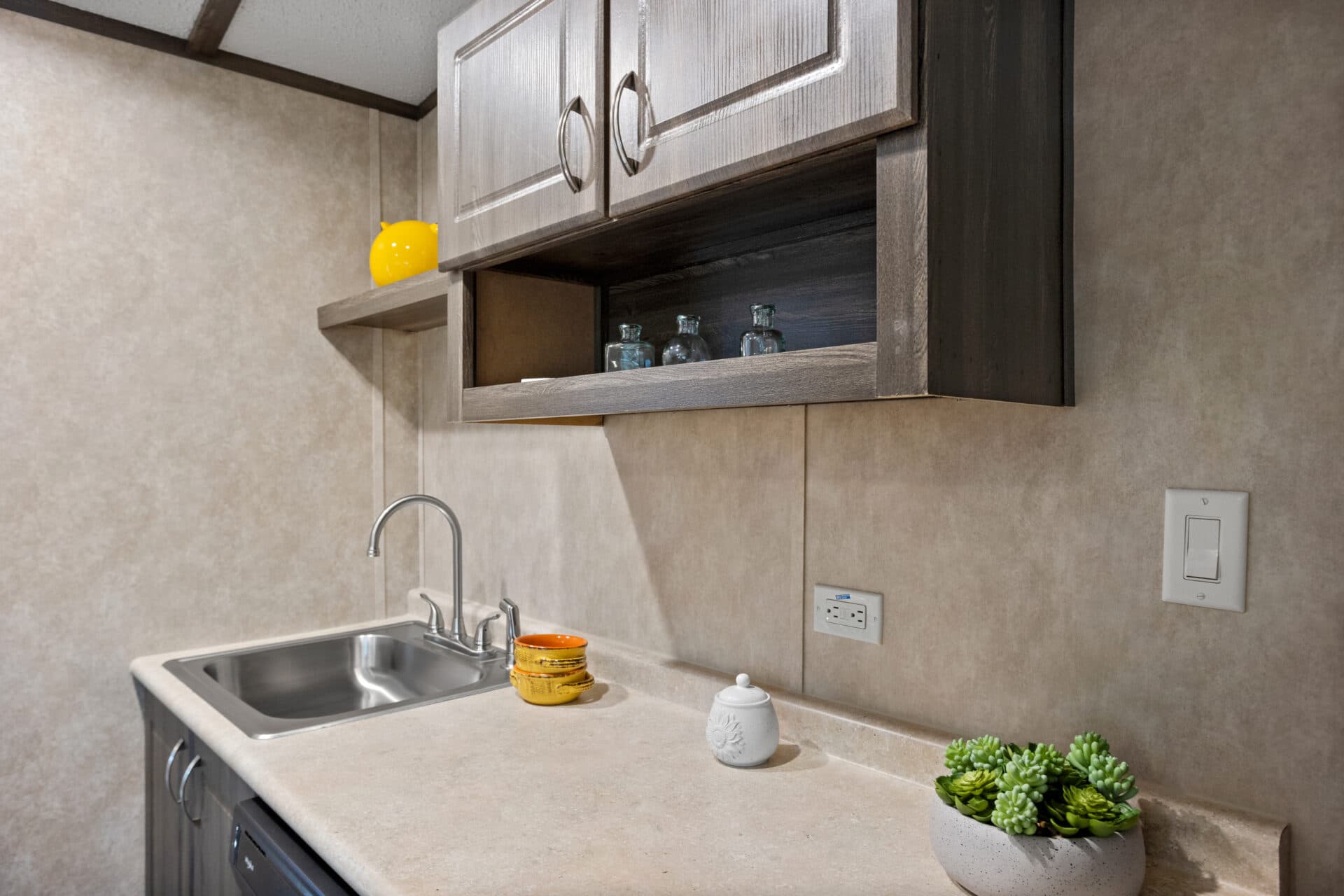 LG Tiny Home 12×36-11FLA - View 5