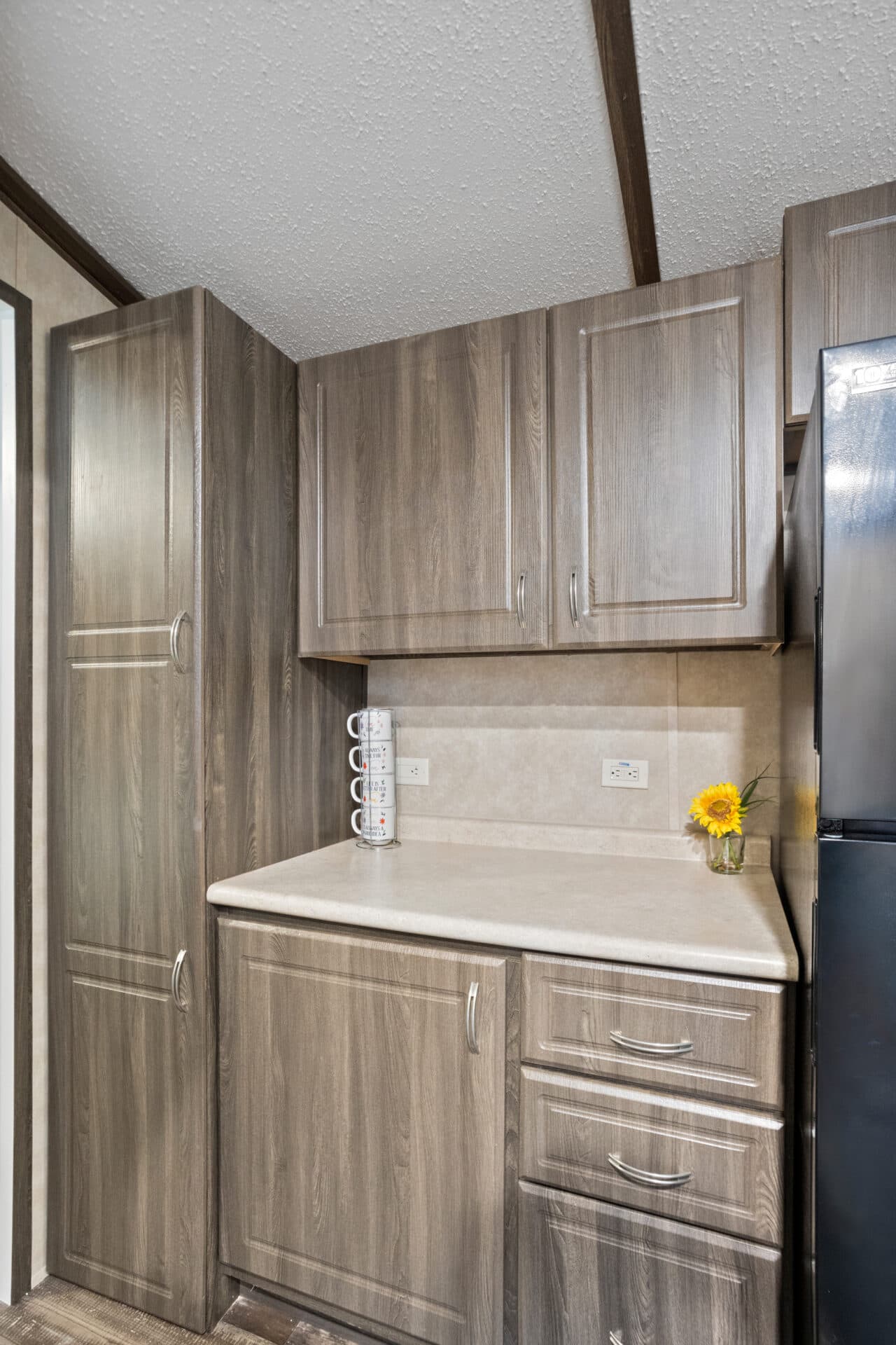 LG Tiny Home 12×36-11FLA - View 6