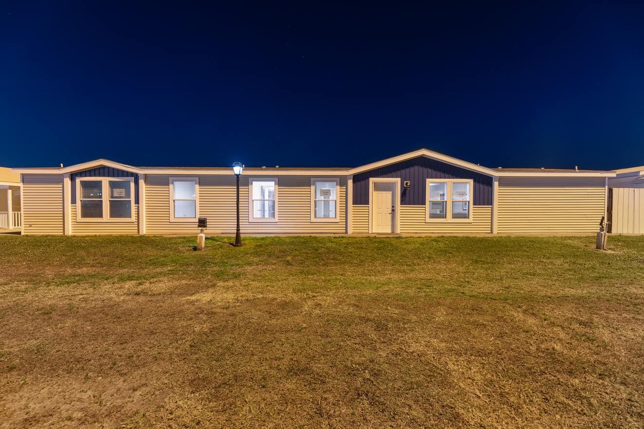 PH Pelican Bay II 30764B